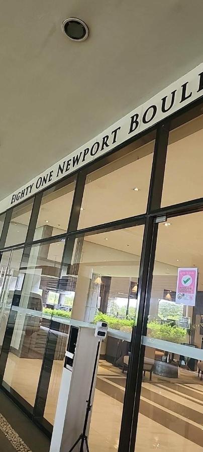 81 Newport Condominium Cluster 5 3A By Rechelle Nunag Πασάι Εξωτερικό φωτογραφία